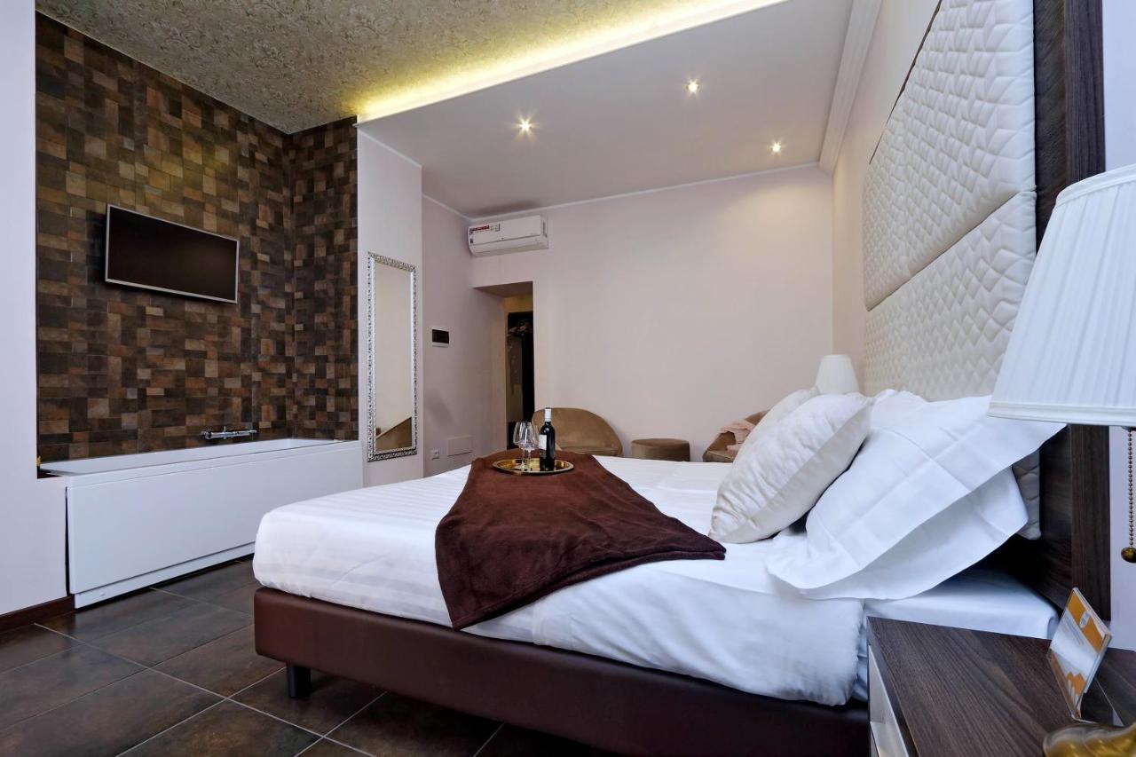 Roma Suite Monti מראה חיצוני תמונה